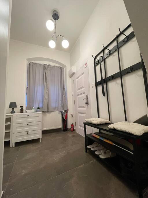Good Old Times Apartment Bratislava Ngoại thất bức ảnh